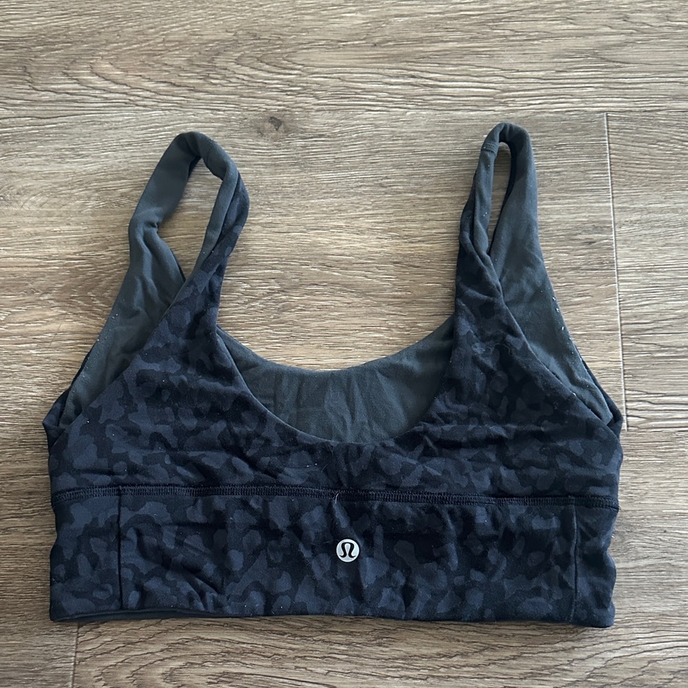 Lululemon Rejuvenate Grey/Black Camo-Print Reversible Sports Bra - Picture 3 of 6
